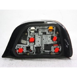 ไฟท้ายซ้ายมือสอง รุ่น 7 ซีรีส์ รหัส 8360079 - Product Image 3