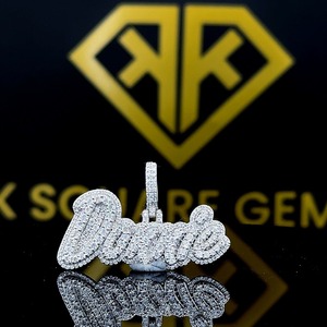Pendentif Hip Hop Personnalisé Unique avec Lettre et Moissanite, Bijou Unisexe pour Enfants en Argent Sterling Qualité VVS, Cadeau - Product Image 2