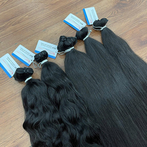 Extensiones de Cabello Natural Ondulado de Alta Calidad, Cabello Humano Vietnamita con Puntas Gruesas, Acabado de Alta Gama, Gran Stock Disponible - Product Image 2