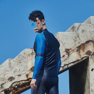 Camiseta de Compresión de Manga Larga con Logotipo Personalizado, Amarilla, Ajustada, para Gimnasio, para Niños, de Poliéster y Nailon, de Secado Rápido y Transpirable, para Entrenamiento - Product Image 4