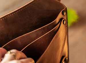 Étui de rangement professionnel de luxe en cuir pour ciseaux de barbier avec protection anti-odeur LBSH-0021 - Product Image 4