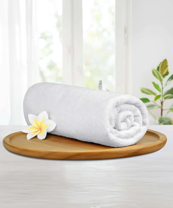 Serviette de bain à séchage rapide avec tissu rectangulaire doux pour la peau, fabriquée par des exportateurs indiens, en vente. - Product Image 4