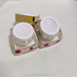 Customized Moisturizing Apple <b>Lip</b> Balm - Product Image 3