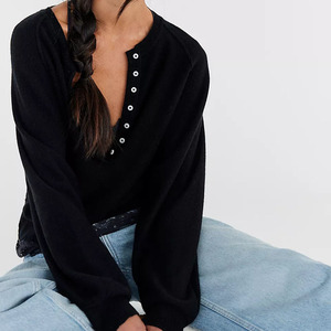 New Arrival Acrylic Henley Women's Black V-Neck Button Front Knit Pullover Long Sleeve Casual Henley Sweater Autumn Wear - Product Image 4