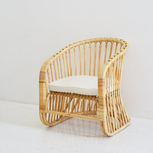 Chaises de jardin contemporaines en rotin naturel, mobilier d'extérieur luxueux pour maisons et hôtels, tapis durable, écologique et personnalisable - Product Image 2