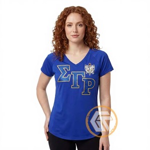 T-shirt décontracté d'été personnalisé pour femmes Sigma Gamma Rho, 100 % coton jersey respirant, col en V - Product Image 1