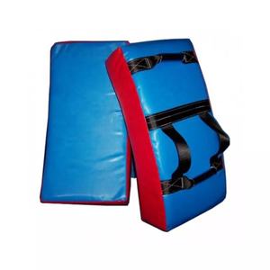 เครื่องชกมวยแบบโค้งหนัง PU สำหรับต่อยมวยเตะแบบยูนิเซ็กซ์โลโก้ออกแบบได้ตามต้องการสำหรับมวยไทย - Product Image 6