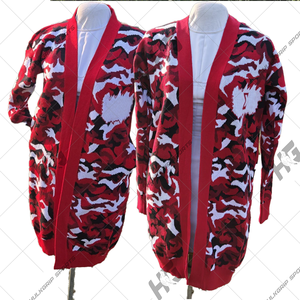 Cardigan rouge tricoté pour femme de la Sororité Grecque Delta, avec deux tresses sur le devant et le dos, broderies personnalisées, boutons, col en V, universitaire - Product Image 6