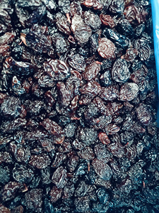 Vietnam Dried Grapes Export Quality Healthy <b>Sweet</b> Snack - Product Image 3