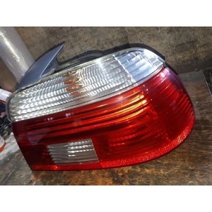 Feu arrière droit d'occasion pour BMW Série 5 - Product Image 3