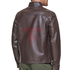 เสื้อแจ็คเก็ตหนังผู้ชายพรีเมียม TORQSON รุ่น T-LJ-09 โลโก้ด้านหน้า ระบายอากาศได้ดี เป็นมิตรกับสิ่งแวดล้อม เนื้อผ้านุ่ม อบอุ่น เหมาะสำหรับฤดูหนาว ใช้งานได้ทุกวัน - Product Image 4