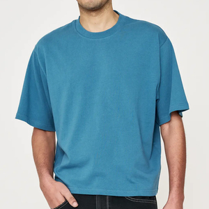 Camiseta de Corte Cuadrado Personalizada para Hombre, 100% Algodón, Estilo Urbano Moderno, Logotipo Personalizado, Cuello Redondo, Camiseta Lisa de Corte Cuadrado para Hombre - Product Image 3