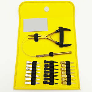 Kit de Pinzas para Extensiones de Cabello de Acero Inoxidable Personalizado con Juego de Pinzas para Remover Cinta Adhesiva y Estuche de Cuero, Kit de Herramientas de Última Tendencia - Product Image 4