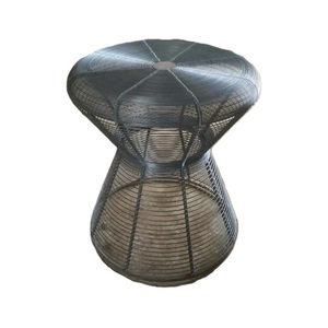 Table d'appoint industrielle en fil de fer noir, meuble de chambre, utilisation en appartement, poufs et tabourets écologiques de style industriel - Product Image 6