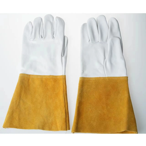 Gilet de club de moto en cuir noir pour homme, design unique personnalisé, grande taille, vêtement d'extérieur classique vintage, sur mesure - Product Image 2