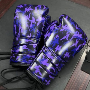 Guantes de Boxeo Profesionales de Cuero Hechos a Medida de Alta Calidad, con Absorción de Humedad y Cierre de Gancho y Bucle en la Muñeca para Entrenamiento - Product Image 1