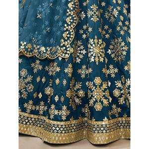 Robe de cocktail bleu classique brodée en soie, taille plus, Lehenga Choli - Product Image 1