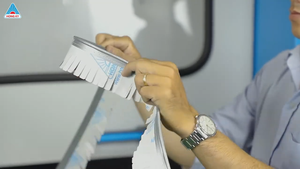 Rouleaux de papier abrasif à bande ponceuse large pour polir le métal et le bois/meubles directement de Hong Ky Vietnam Factory - Product Image 5