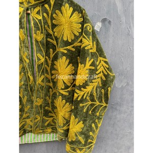 Unisex <b>Women's</b> Party Wear Two Side Handmade Boho <b>Velvet</b> Quilted Floral Embroidery Inside Cotton Lining Jacket Winter Jacket - Product Image 4