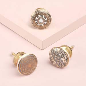 Boutons de porte élégants en marbre faits à la main pour armoires, tiroirs, placards, meubles, intérieur de maison élégant - Product Image 3