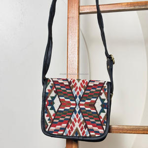 Sacs à main pour femmes tendance 2025, sacs à main de luxe de créateurs, motif tribal, mini sacs à main en cuir kilim, sacs à main pour femmes - Product Image 5