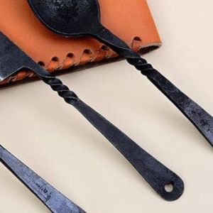 Cuchillo de Cocina Profesional Multiusos, Hoja de Acero Inoxidable con Alto Contenido de Carbono, Borde Dentado, Mango de Madera, Agarre Antideslizante, OEM - Product Image 4
