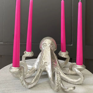 ที่วางเทียนรูปปลาหมึกอะลูมิเนียมตกแต่ง สร้างสรรค์ขึ้นเพื่อเพิ่มความสวยงามให้กับโต๊ะอาหารด้วยเสน่ห์สไตล์ทะเลที่เป็นเอกลักษณ์ - Product Image 1