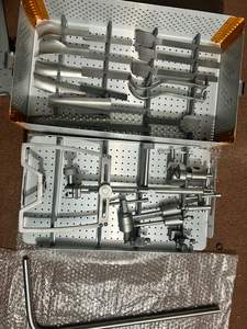 Rétracteur laryngopharyngoscope FK-WO manuel pour chirurgie endoscopique robotisée, utilisation en chirurgie trans-orale, certifié CE, Narham Enterprises - Product Image 2