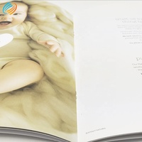 Brochures pour enfants Billie de haute qualité : Impression sur papier spécial, reliure agrafée, estampage à chaud, gaufrage