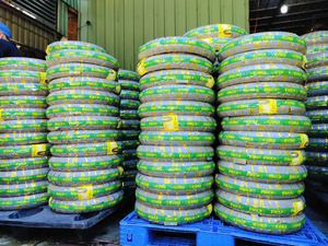 Pneu de scooter sans chambre à air Vietnam KUMATIRE K243A 110/70-14 100/70-17 Sport Touring, 65% caoutchouc naturel, résistant à l'eau - Product Image 5