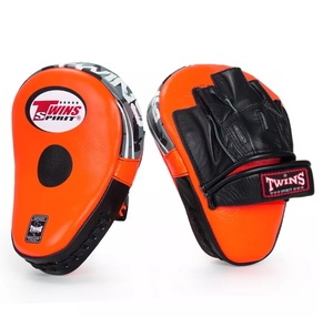 Gants d'entraînement Muay Thai Twins PML10 - Gants personnalisés en cuir véritable, couleurs et tailles personnalisables, unisexe - Product Image 4