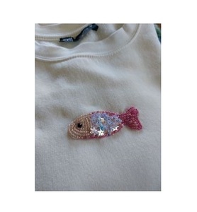 Camiseta de mujer con parche bordado de Corazón Sagrado en llamas y cuentas, top de moda casual de verano de ajuste holgado, camiseta con cuentas hecha a mano - Product Image 2