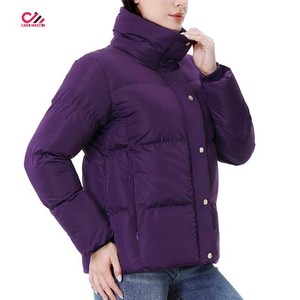 Chaqueta Acolchada de Nuevo Diseño con Cuello Alto, Manga Larga, Abrigo Cálido de Invierno, Relleno de Poliéster, Grosor Regular - Product Image 4