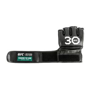 Gants de MMA en cuir PU de qualité supérieure |   Mitaines de grappling durables pour l'entraînement en salle de sport et la boxe |   Marques et tailles personnalisables - Product Image 4