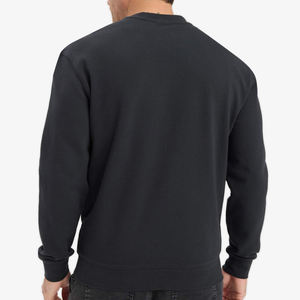 เสื้อสเวตเชิ้ตคอกลมปักลายตามสั่ง แขนยาว คุณภาพสูง ปี 2025 ผลิตแบบ OEM ผ้าฝ้าย 100% สำหรับผู้ชาย - Product Image 3