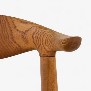 Chaise en teck artisanale avec assise en rotin tressé – Chaise de salle à manger nordique minimaliste pour projets de maisons de luxe, cafés et hôtels - Product Image 4