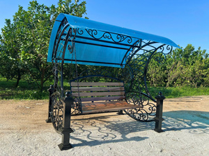 Banc suspendu en fer forgé de qualité supérieure - Siège vintage en métal avec chaînes pour une décoration élégante de jardin, de patio et de cour extérieure - Product Image 3