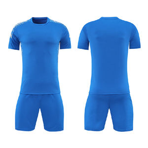 Tenue de football personnalisée en tissu à séchage rapide, maillots et uniformes de football imprimés et uniformes de football simples pour jeunes - Product Image 2