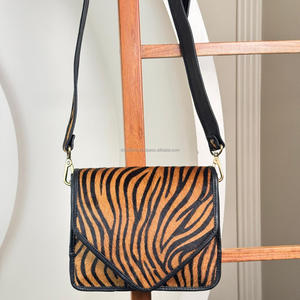 กระเป๋าสะพายไหล่หนังวัวลายพิมพ์รูปสัตว์เสือใหม่สำหรับผู้หญิงกระเป๋าสะพายหนังแท้คุณภาพสูงกระเป๋าถือสุดหรู - Product Image 4