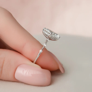 Bague de fiançailles en diamant taille marquise de 1,0 ct avec halo caché et pierres latérales, certifiée IGI, plaquée or 18 carats, luxe unisexe - Product Image 4