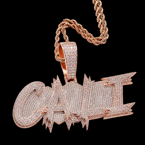 Colgante de Moissanita Plateada Personalizado con Letra de Nombre Estilo Bloque de Hielo, Charm de Alfabeto Iced Out, Acabado Tricolor Blanco, Amarillo y Rosa, Estilo Hip Hop - Product Image 6
