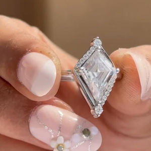 Anillo Clásico Romántico de Doble Banda con Diamante Moissanite Corte Cometa para Mujer, Plata 925 Original, Joyería Fina para Regalo de Boda o Fiesta - Product Image 1