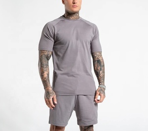 Haute qualité velours formation Jogging Shorts hommes unisexe Style décontracté T-Shirts respirant printemps saison Logo personnalisé imprime taille XL - Product Image 6