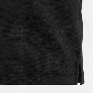Vente en gros de polos pour hommes sur mesure avec logo imprimé, nouveau design, couleur unie, tissu tricoté, fabriqué au Pakistan - Product Image 5