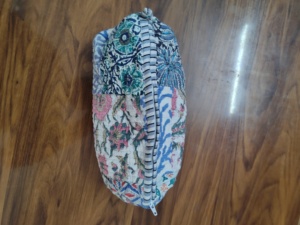 Corn husk clutch pouch Durable makeup pouch wholesale Soft portable puffer bag Lightweight cosmetic caseble Wholesale Make up - Product Image 4