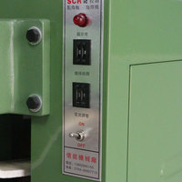 Machine de soudage par points portable, soudeuse automatique à résistance multipoints pour panneaux de clôture en treillis métallique, produits métalliques en acier inoxydable
