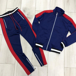 ชุดวอร์มสองชิ้นสำหรับผู้หญิงชุดวอร์มสไตล์สตรีทแบบเต็มตัวชุดวอร์มผ้าฝ้ายขนแกะไซส์ใหญ่แบบกำหนดเองขายส่ง - Product Image 4