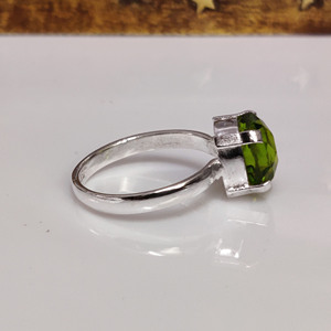 <b>Peridot</b> Gemstone 925 Sterling Silver <b>Ring</b> Prong Setting Handmade Natural Green Stone <b>Ring</b> - Product Image 3