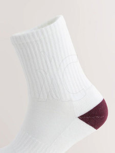 Calcetines Casuales de Algodón, Largos hasta la Pantorrilla, Suaves, Elásticos, Cómodos y Duraderos, Diseño para Mujer, Uso Diario, Oficina y Actividades al Aire Libre - Product Image 6