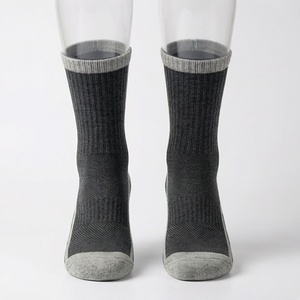 Women Tight Compression Polyester Nylon <b>Running</b> <b>Socks</b> Athletic Sports Support Breathable Moisture Wicking Pro Customized Color - Product Image 1